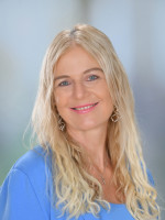 Prof. Mag. Anita Zangl