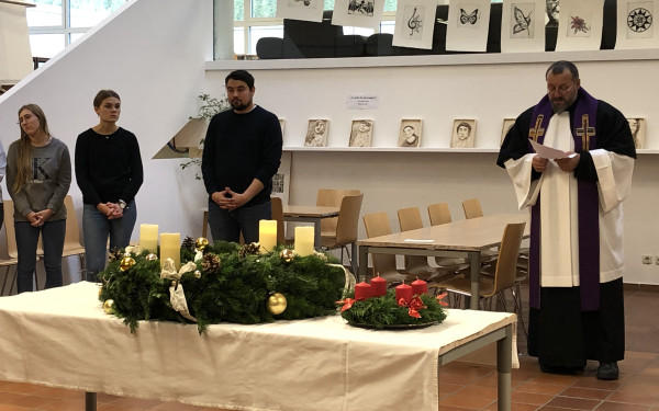 Adventkranzweihe am Fr., 29.11.2019