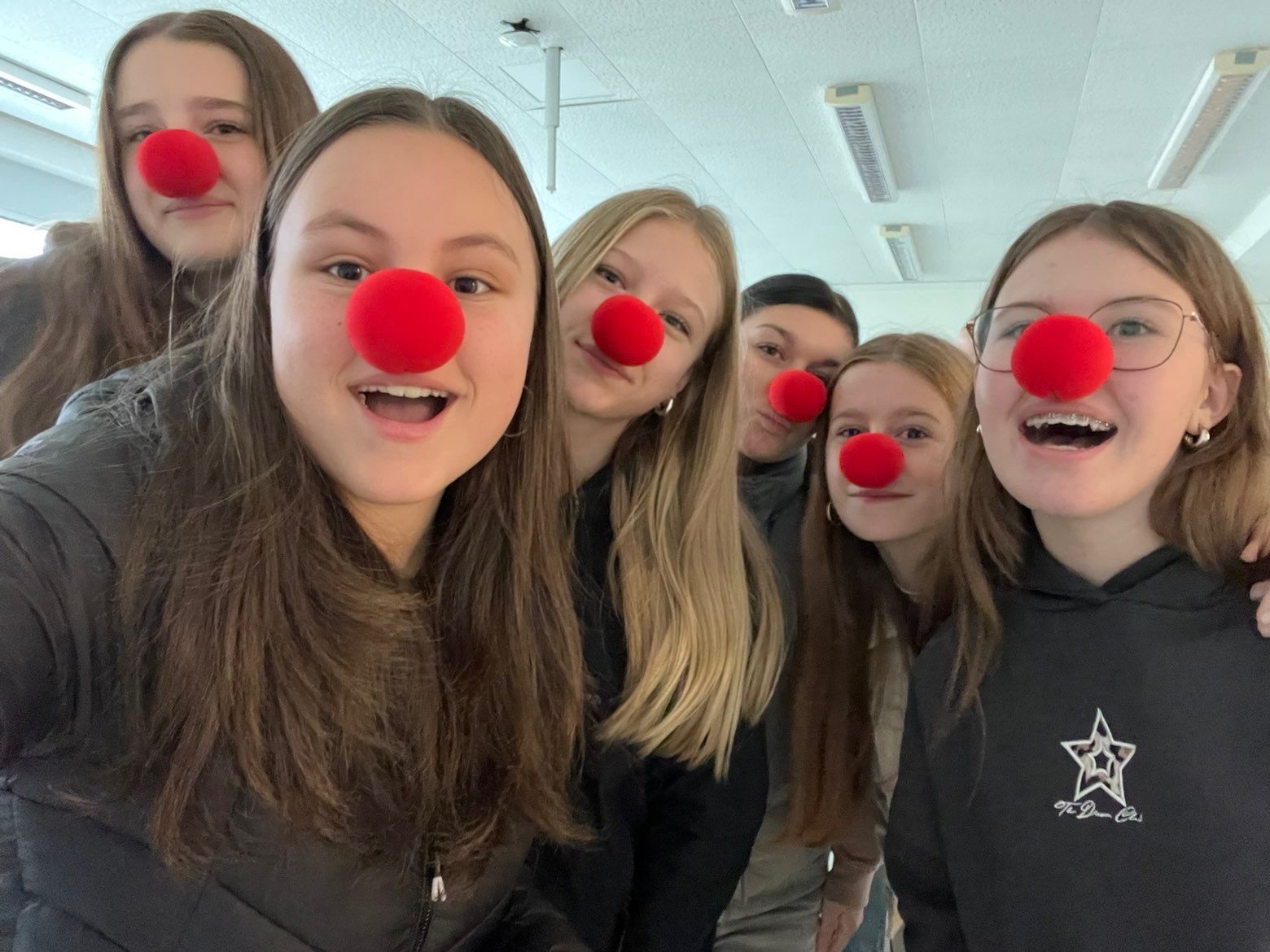 Image (85) Image (85)