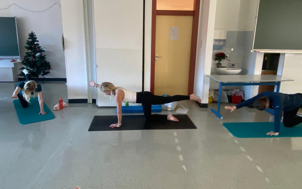 Bewegung und Entspannung mit Pilates.