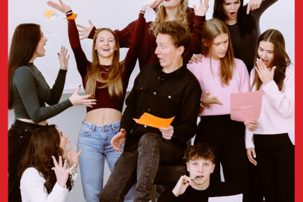 1770634581_002 1770634581_002