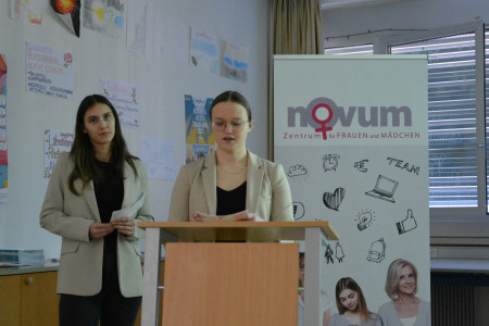 Zwischen Schmerz und Stille