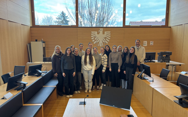 Der Gerichtssaal als Klassenzimmer