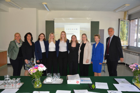 Präsentationen der Diplomarbeiten