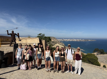 Alicante: Lernen mit Meerblick