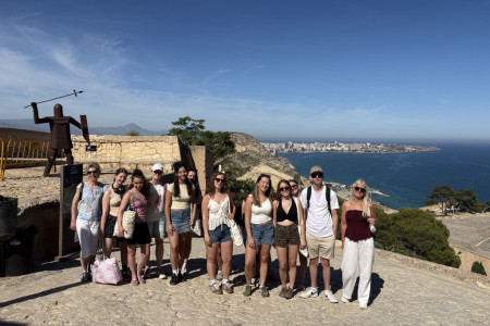 Alicante: Lernen mit Meerblick